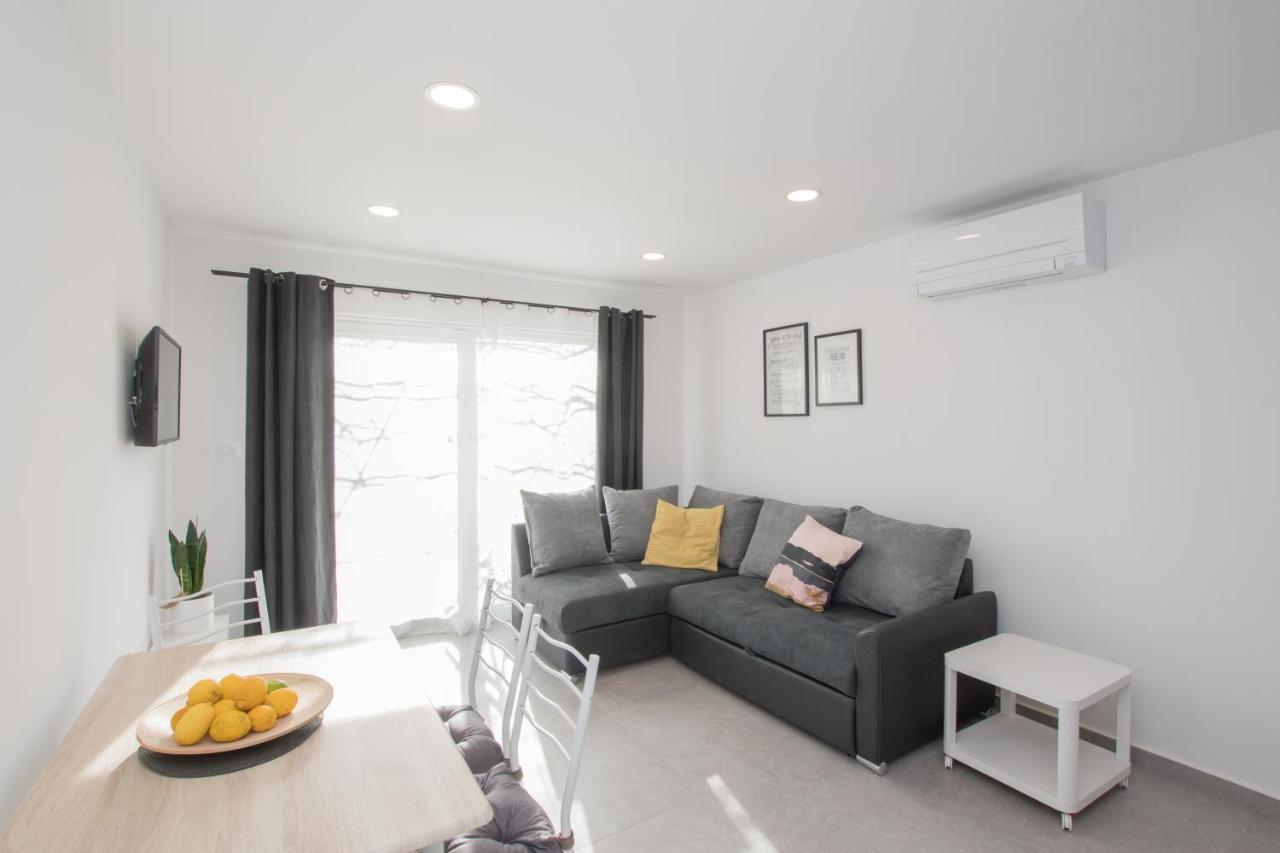Apartments Lirio أوماغ المظهر الخارجي الصورة