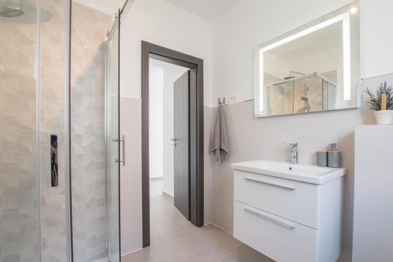Apartments Lirio أوماغ المظهر الخارجي الصورة